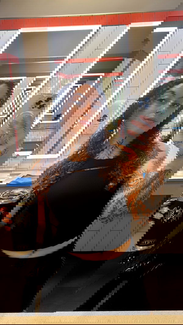 edin.karyn edin.karyn archive image