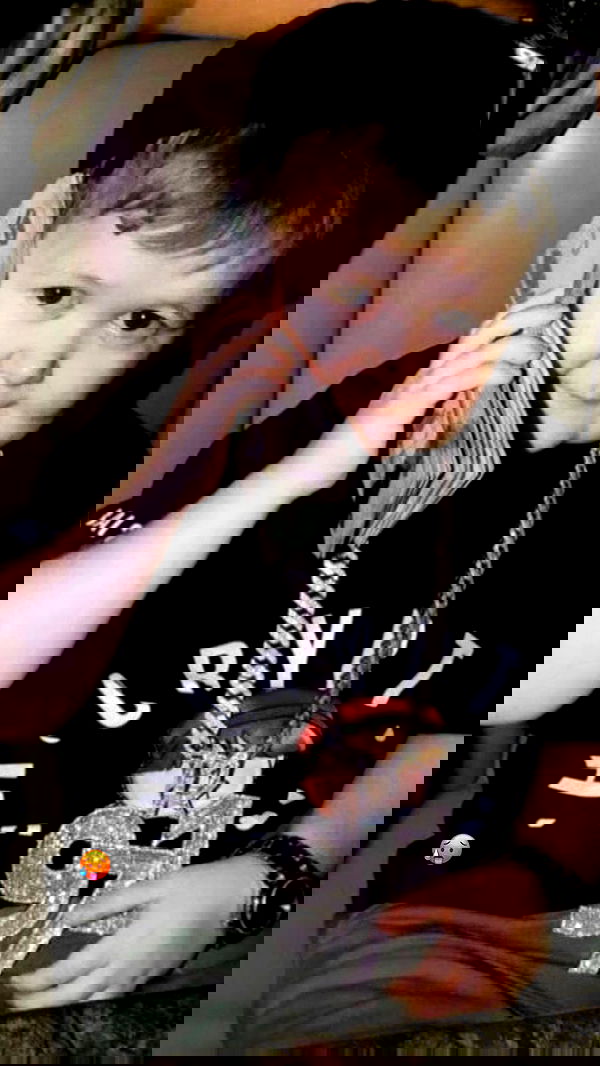 efrat_elmalich image ~ Altpins