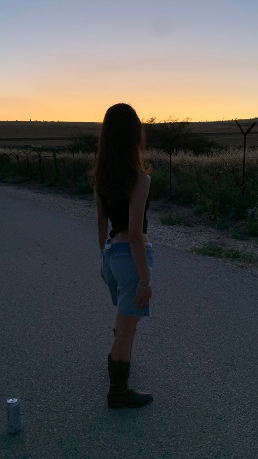 efrat_elmalich instagram image archive image