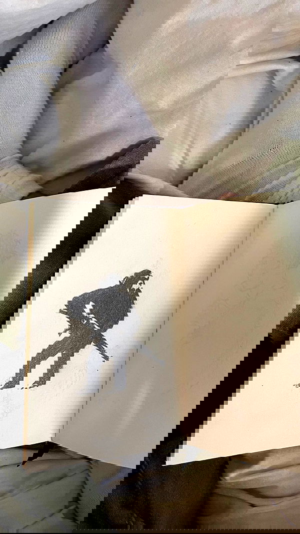 efrat_elmalich image ~ Altpins