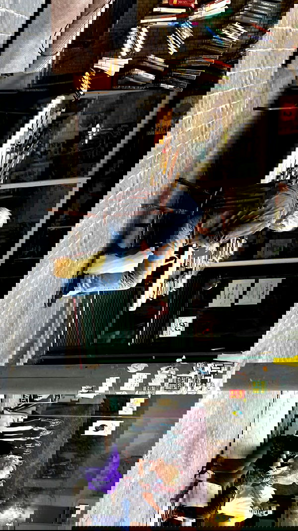 efrat_elmalich image ~ Altpins