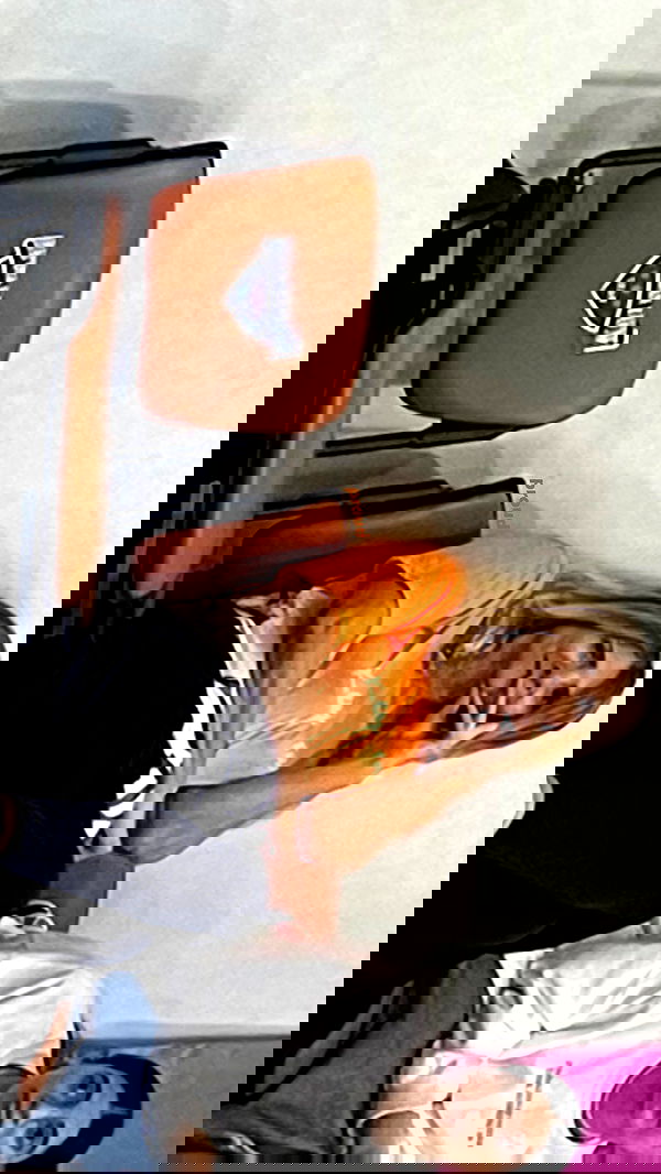 efrat_elmalich image ~ Altpins