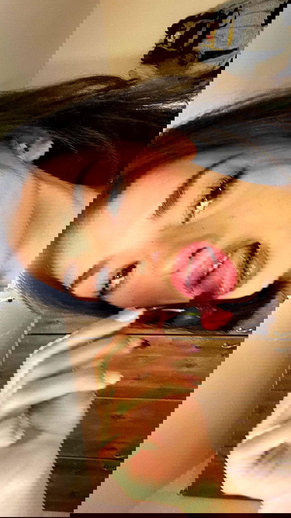 efrat_elmalich image ~ Altpins