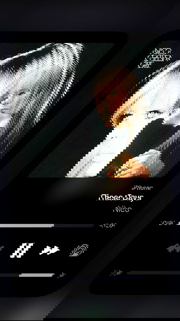 efrat_elmalich image ~ Altpins