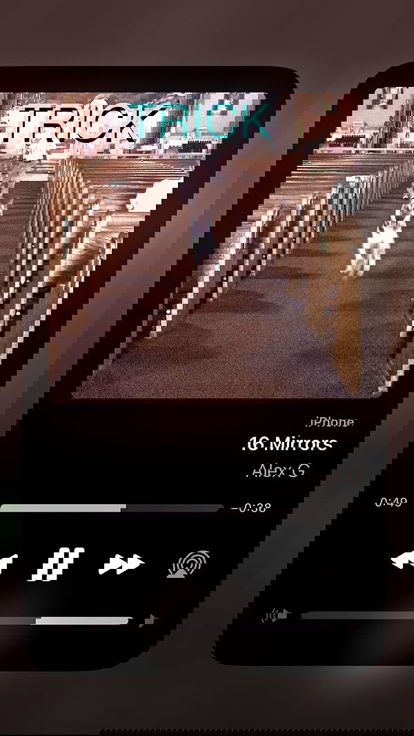 efrat_elmalich image ~ Altpins