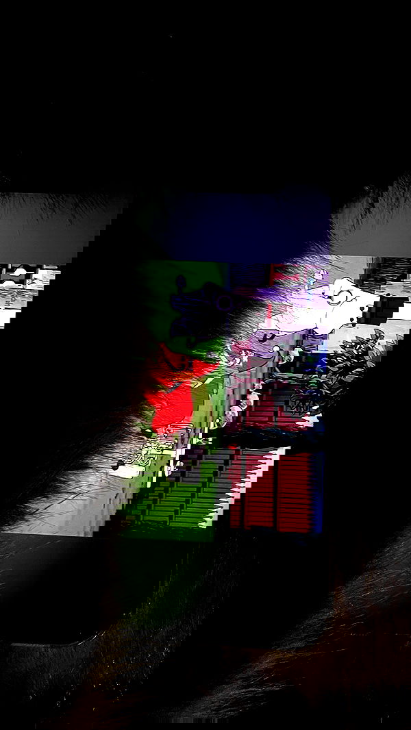 efrat_elmalich image ~ Altpins