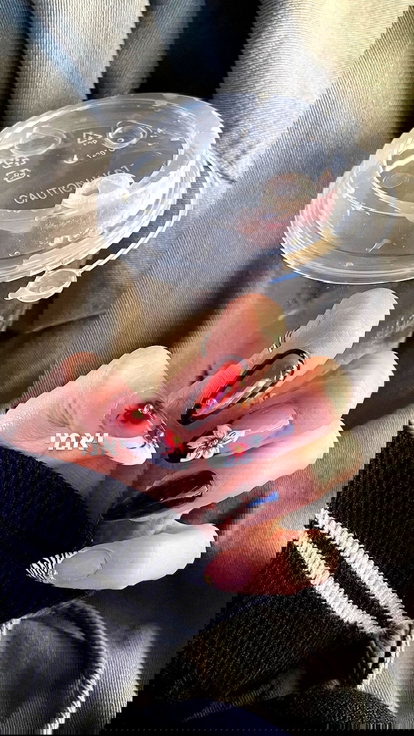 efrat_elmalich image ~ Altpins