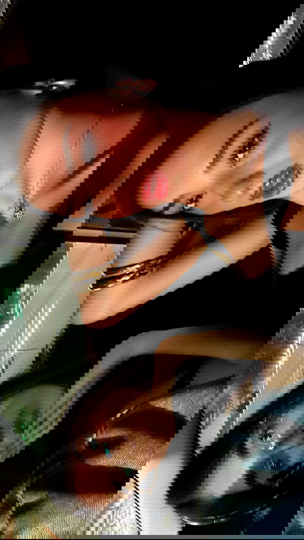 efrat_elmalich image ~ Altpins