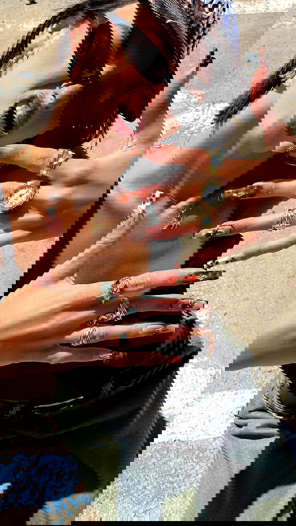 efrat_elmalich image ~ Altpins