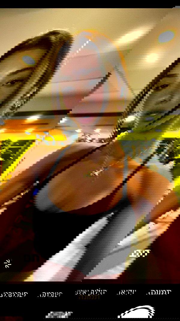 efrat_elmalich image ~ Altpins