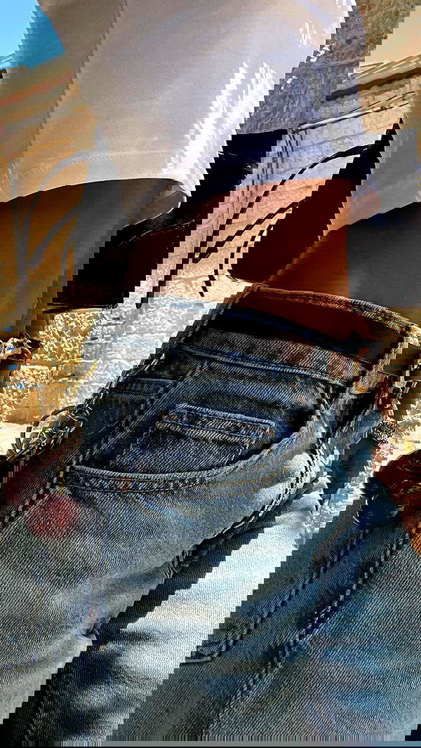 efrat_elmalich image ~ Altpins