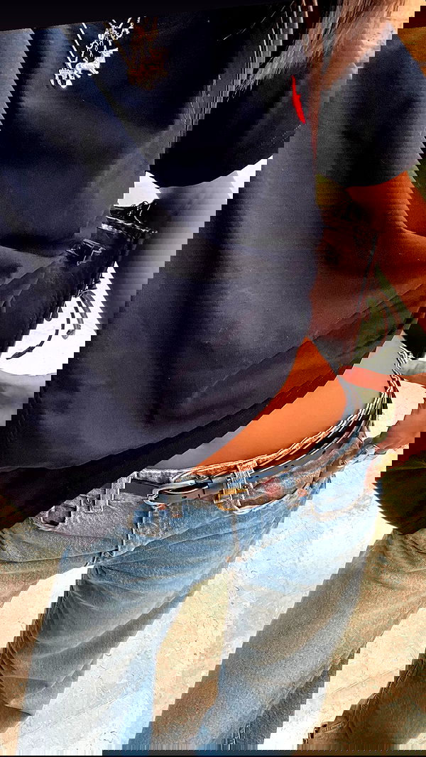 efrat_elmalich image ~ Altpins