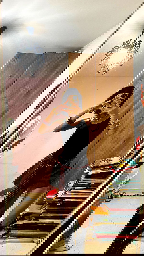 efrat_elmalich image ~ Altpins