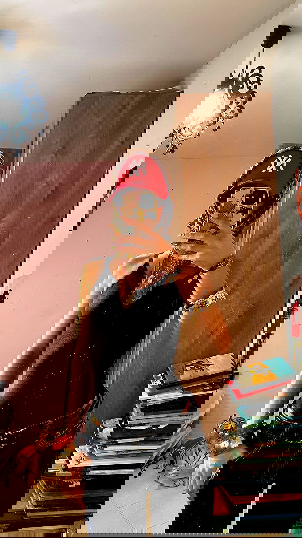 efrat_elmalich image ~ Altpins