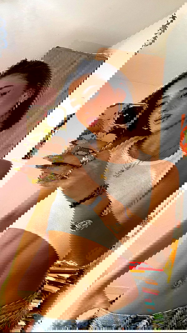 efrat_elmalich image ~ Altpins