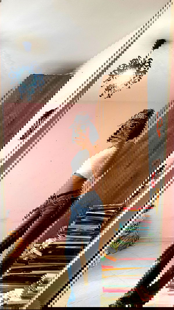 efrat_elmalich image ~ Altpins