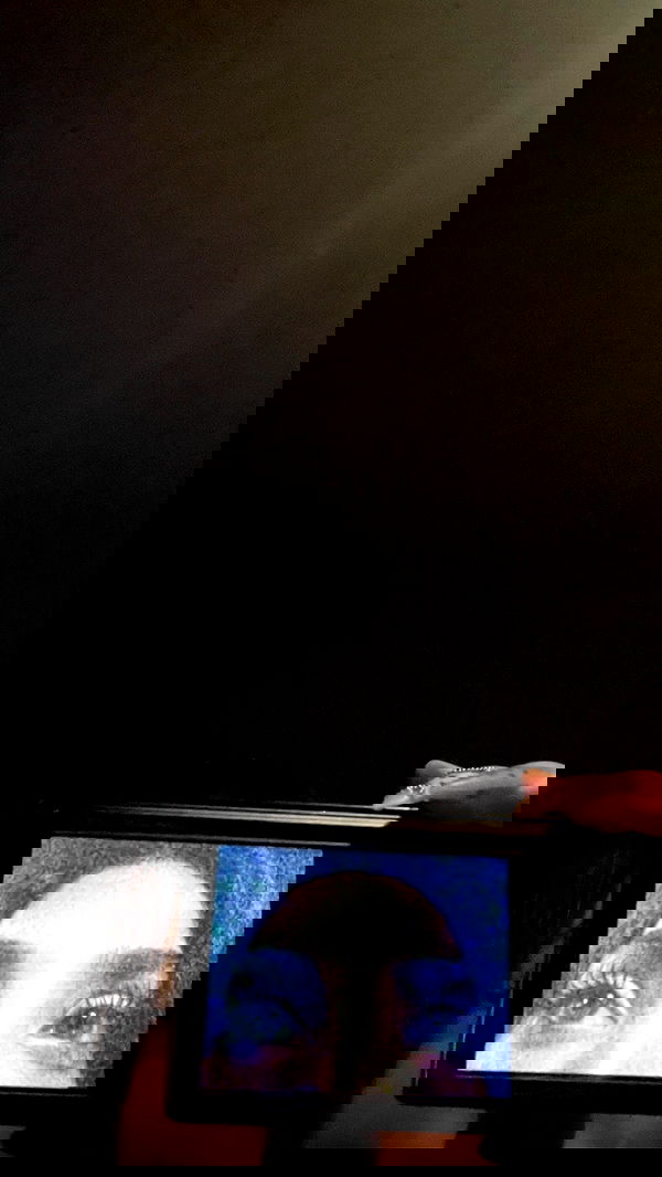 efrat_elmalich image ~ Altpins