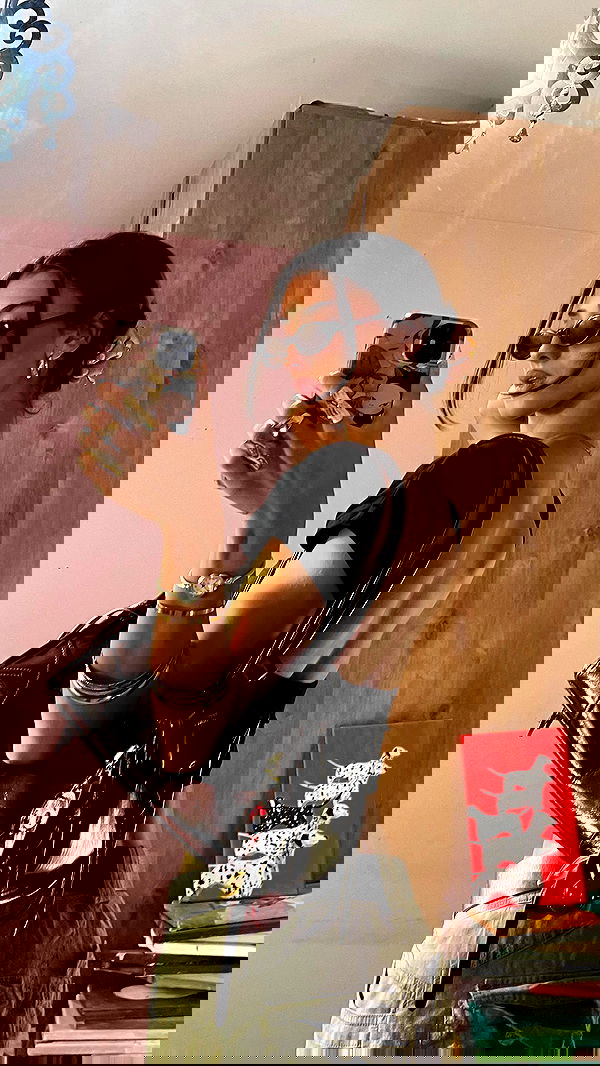 efrat_elmalich image ~ Altpins