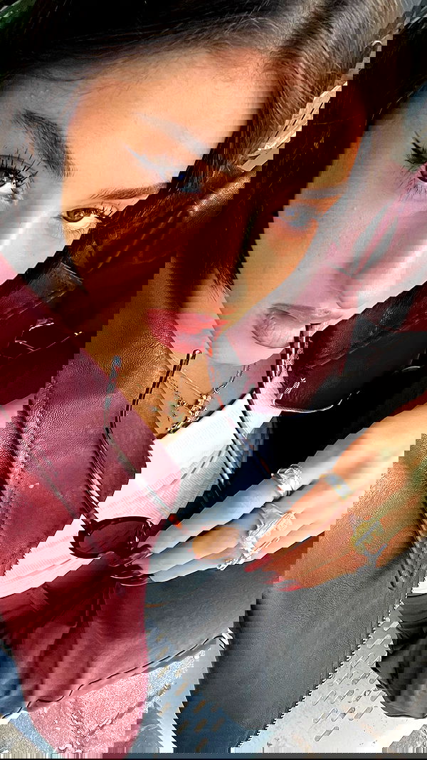 efrat_elmalich image ~ Altpins