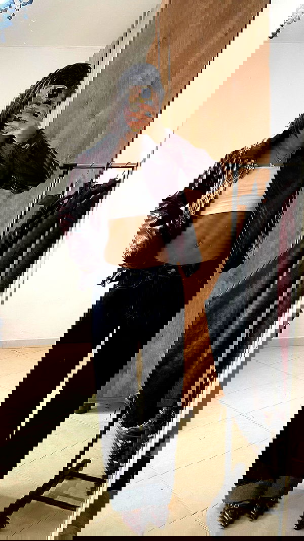 efrat_elmalich image ~ Altpins