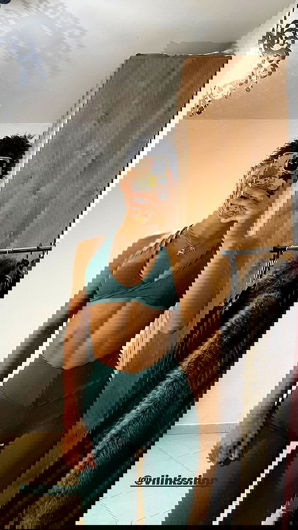 efrat_elmalich image ~ Altpins