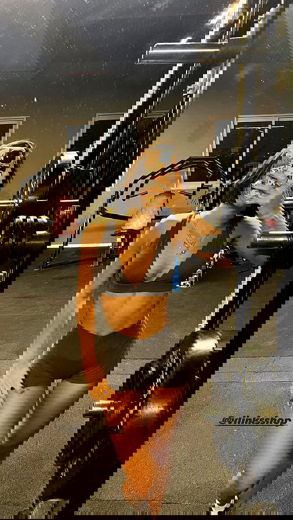 efrat_elmalich image ~ Altpins