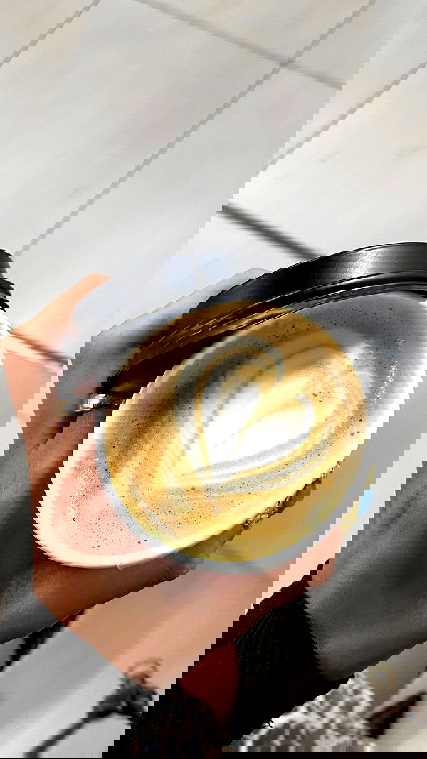 efrat_elmalich image ~ Altpins