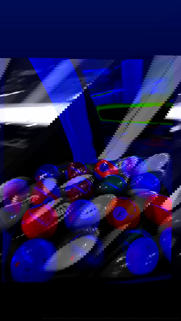 efrat_elmalich image ~ Altpins