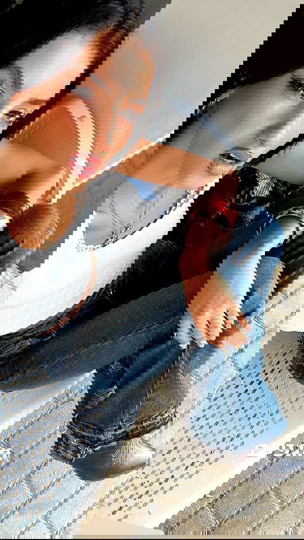 efrat_elmalich image ~ Altpins