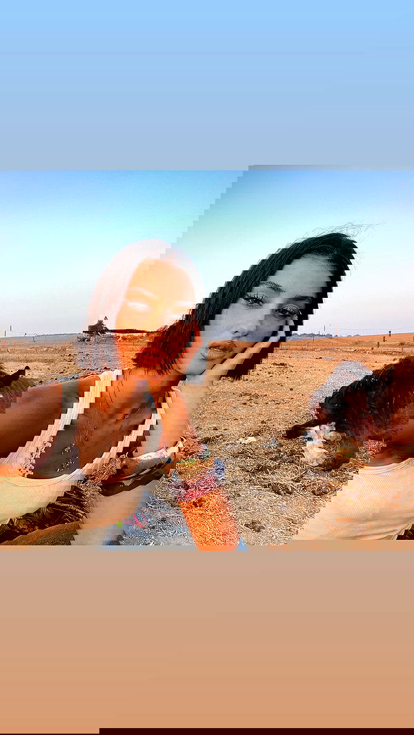 efrat_elmalich image ~ Altpins