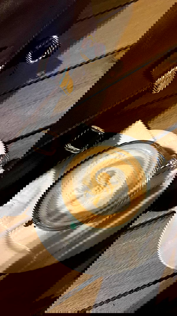 efrat_elmalich image ~ Altpins