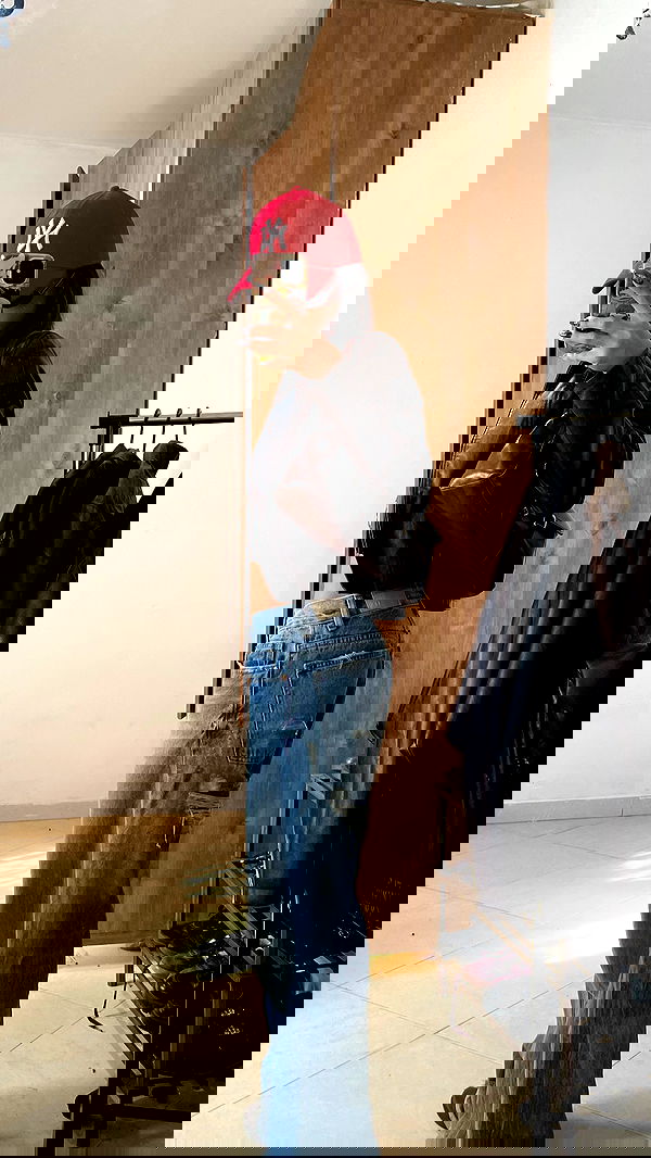 efrat_elmalich image ~ Altpins