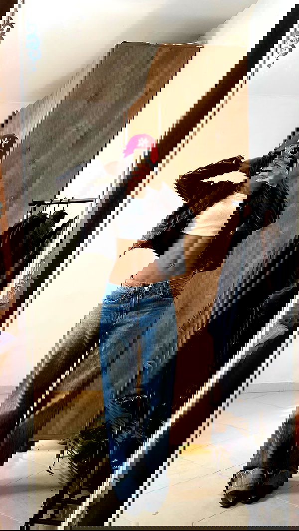 efrat_elmalich image ~ Altpins