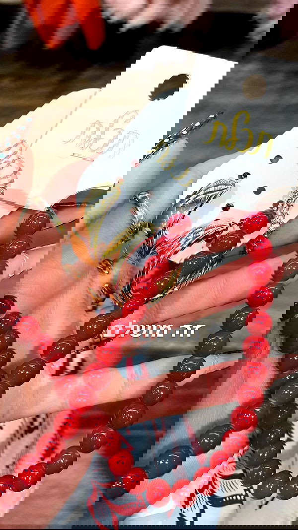 efrat_elmalich image ~ Altpins