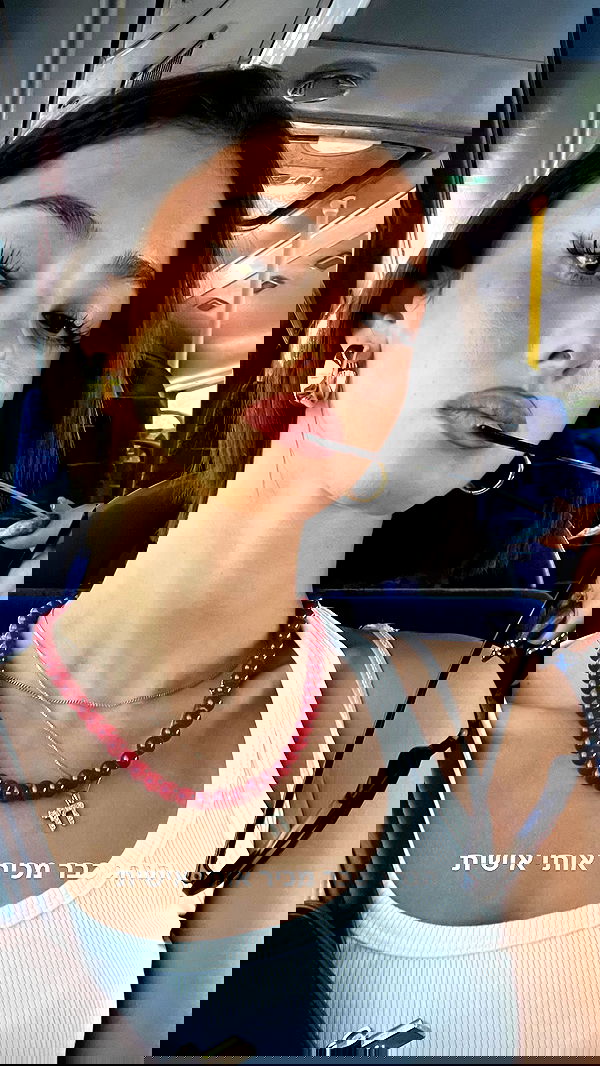 efrat_elmalich image ~ Altpins