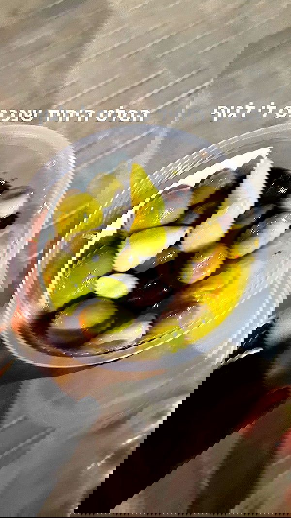 efrat_elmalich image ~ Altpins