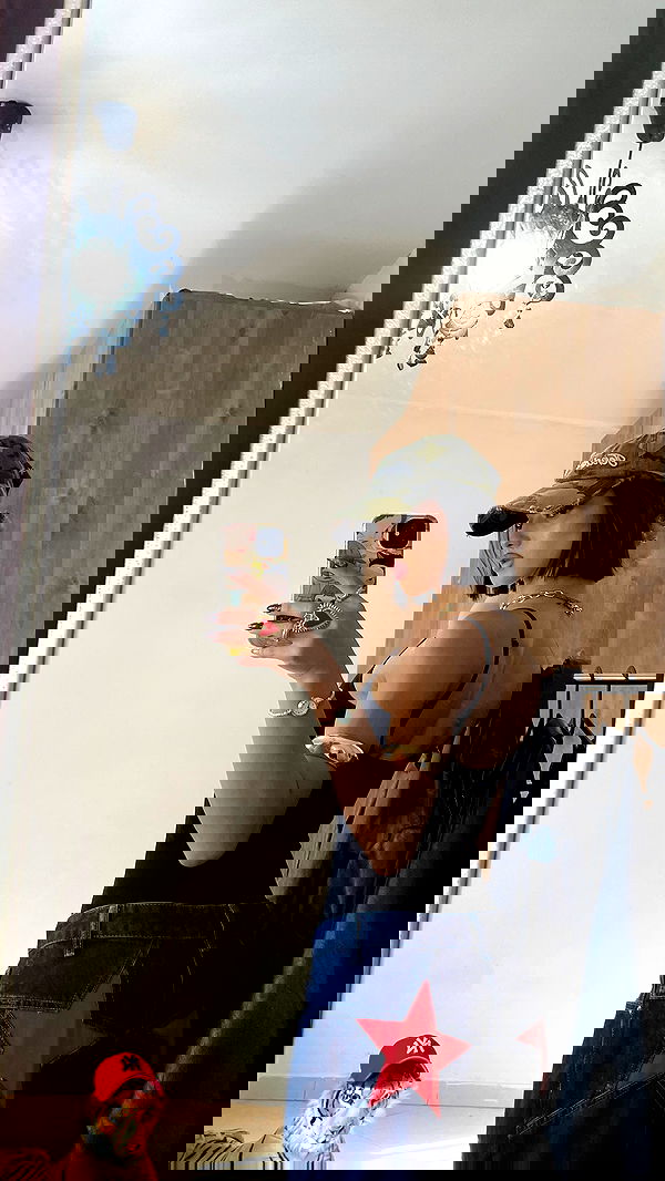 efrat_elmalich image ~ Altpins