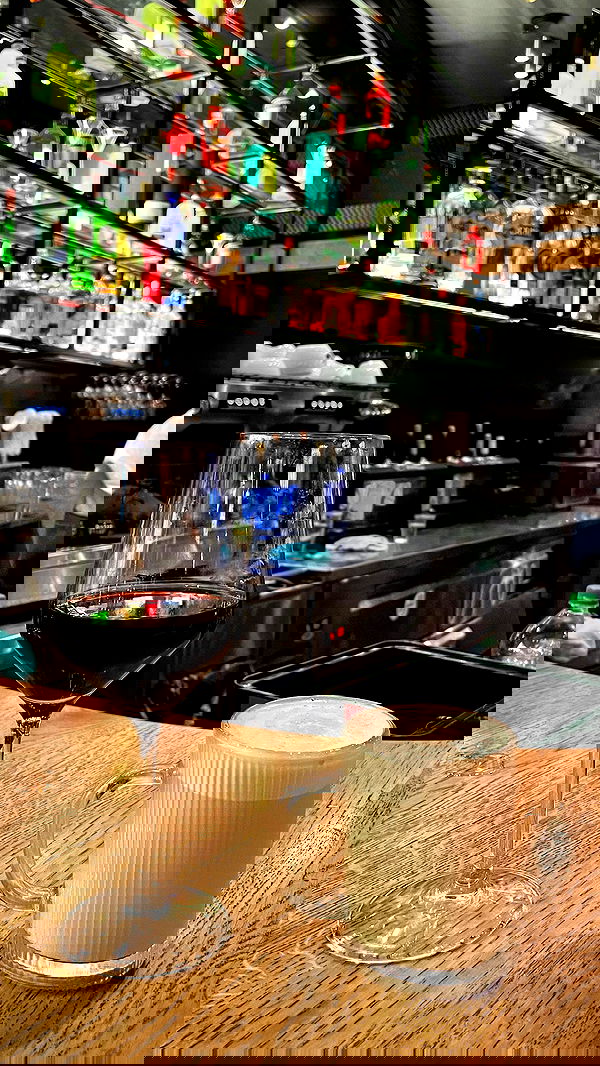 efrat_elmalich image ~ Altpins