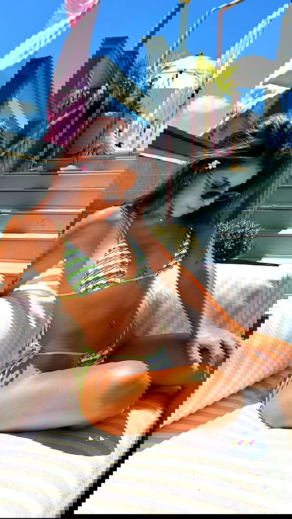 ela.quiceno ela.quiceno archive image