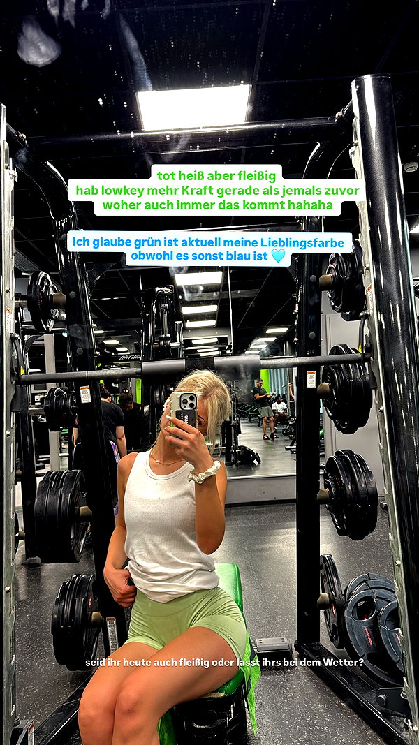 elena.zbt instagram image archive image