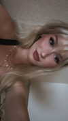 elena_blur Altpins Profile Picture