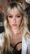 elena_blur Altpins Profile Picture