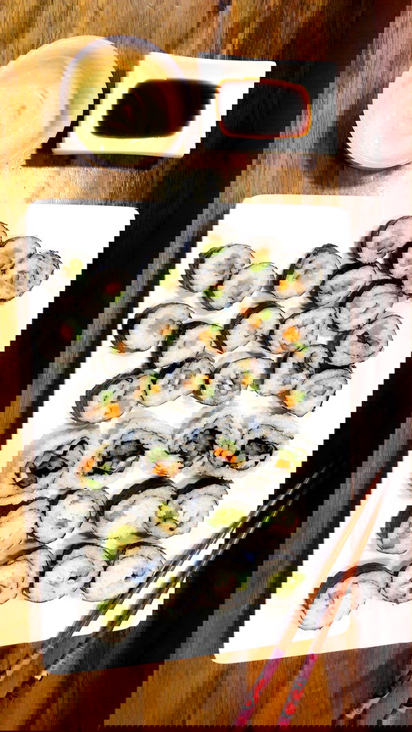 elianachetrit image ~ Altpins