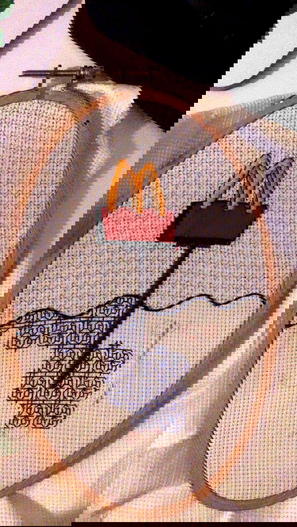 elianachetrit image ~ Altpins