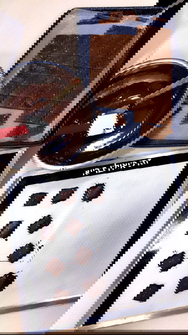 elianachetrit image ~ Altpins