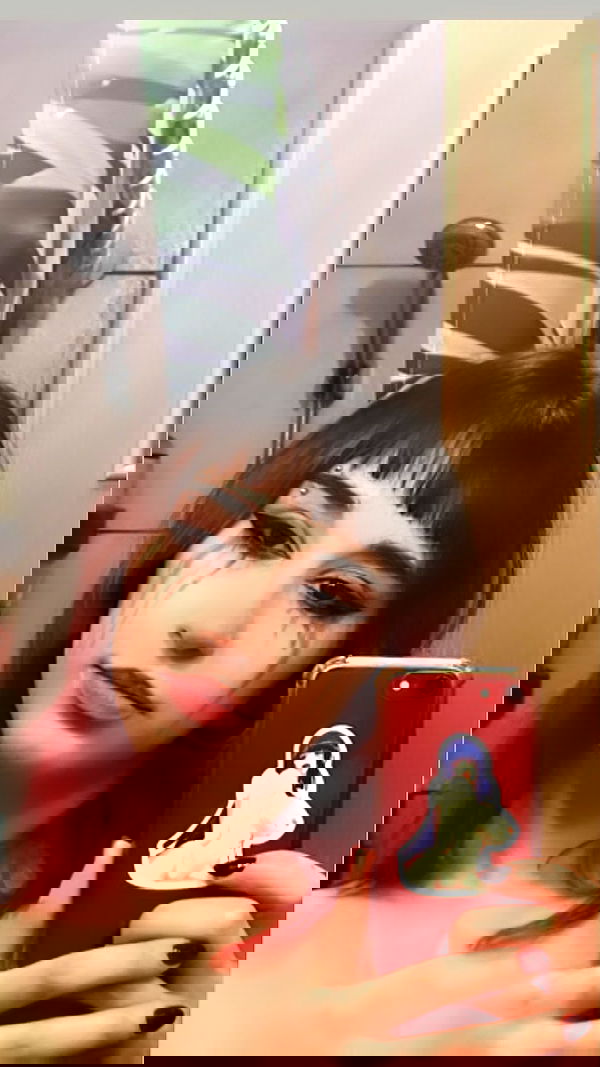 elianachetrit image ~ Altpins