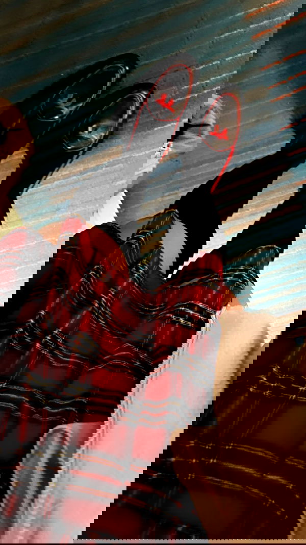 elianachetrit image ~ Altpins