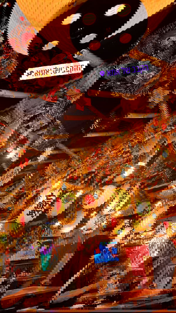 elianachetrit image ~ Altpins