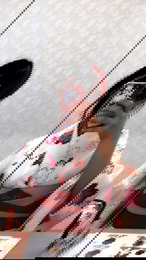 elianachetrit image ~ Altpins