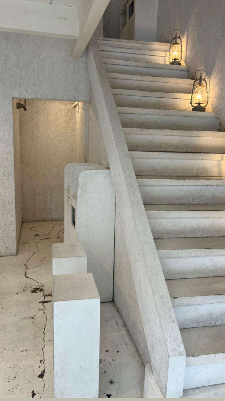 elianachetrit instagram image archive image